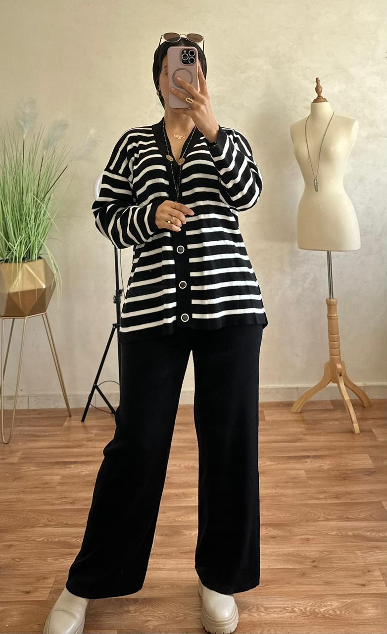 Mode féminine au Maroc – Ensemble laine rayé