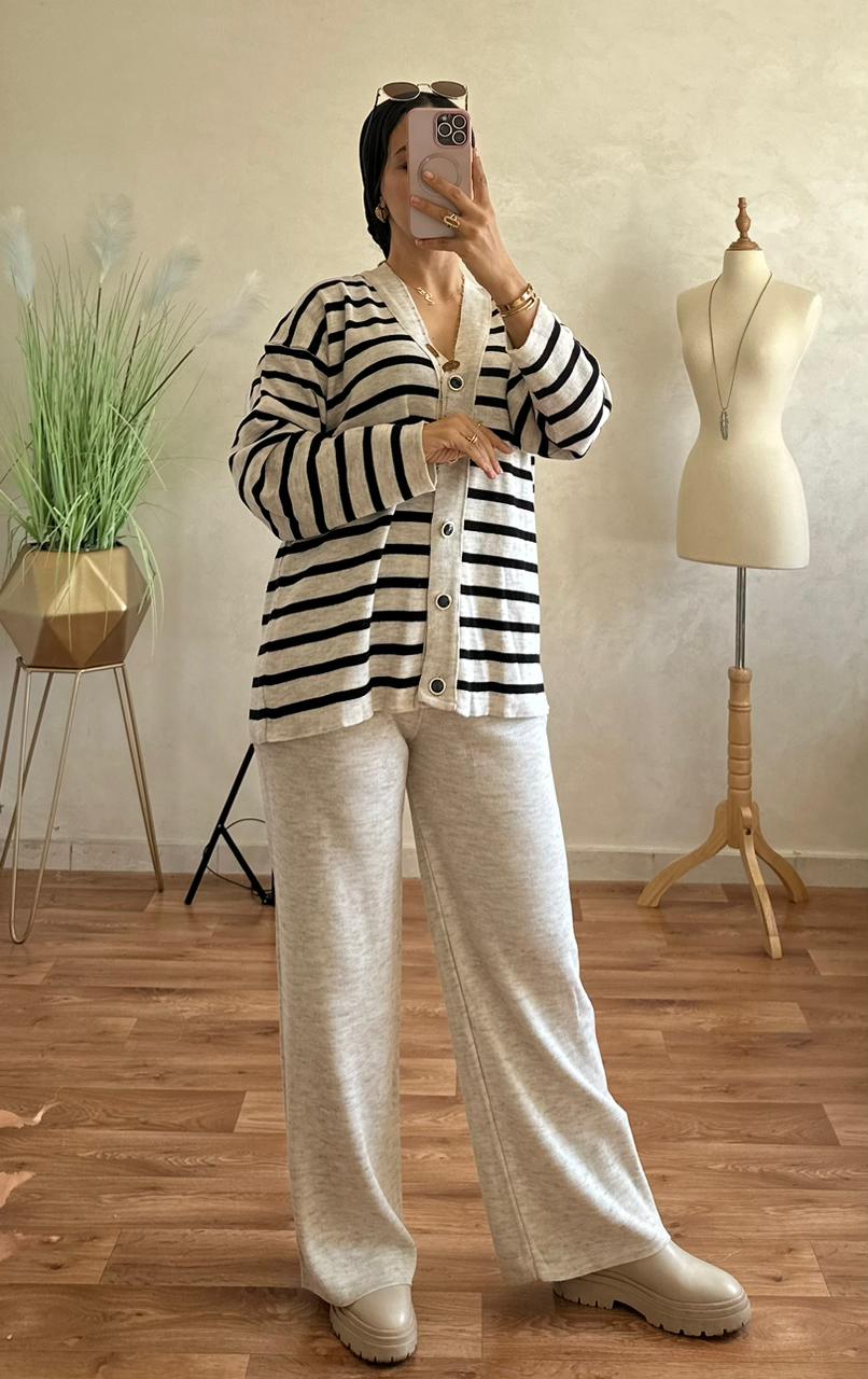 Mode féminine au Maroc – Ensemble laine rayé