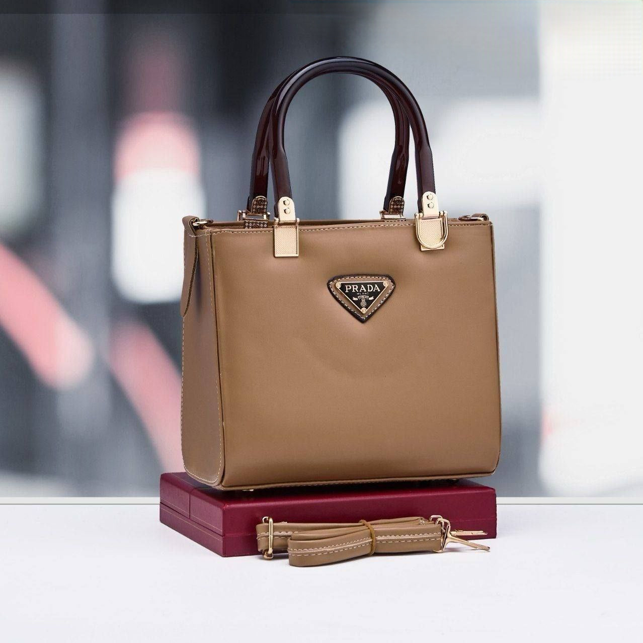 Sac Imperméable – Grand & Stylé