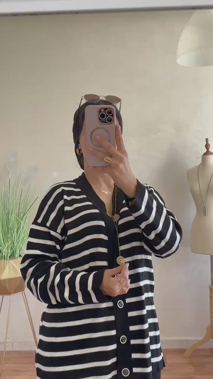 Mode féminine au Maroc – Ensemble laine rayé