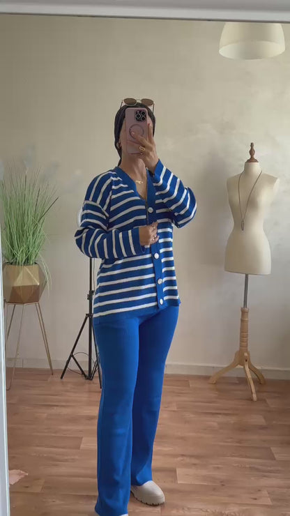 Mode féminine au Maroc – Ensemble laine rayé